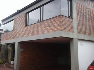 Foto 1 de oficina en venta en la esmeralda. Cod V4013