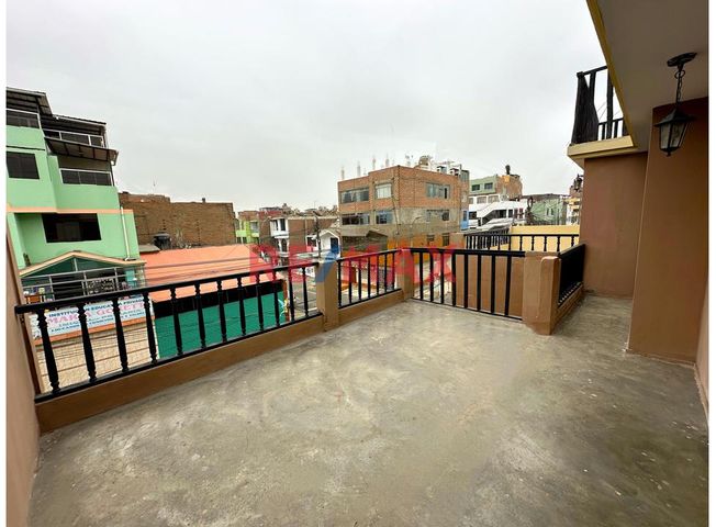 Departamento en Venta en San Martín de Porres - Więcej