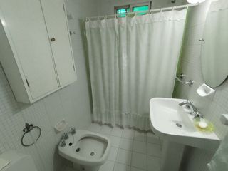 Foto 8 de Casa PH en venta en Quilmes Centro
