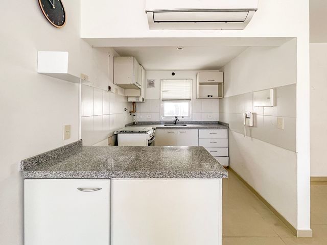 VENTA DEPARTAMENTO 3 AMBIENTES  VICTORIA  COCHERA