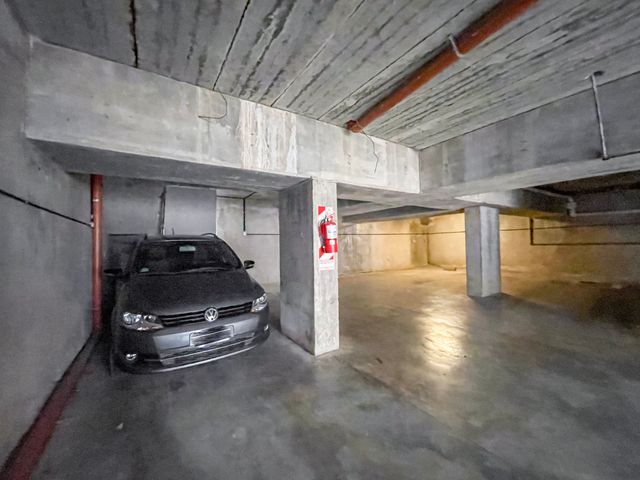 VENTA DEPARTAMENTO 3 AMBIENTES  VICTORIA  COCHERA