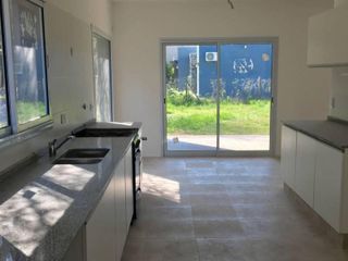 Foto 3 de Casa en barrio La Comarca, APTO CRÉDITO