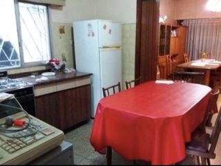 Chalet en venta en Villa Sarmiento