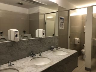 Oficina en Venta y Alquiler - Catalinas - Capital Federal