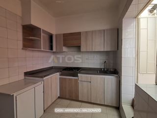 Foto 1 de casa en arriendo en maldonado. Cod A5659