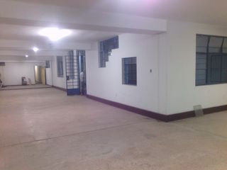 Foto 4 de Venta de Local Comercial de 4 Pisos Azotea cerca a la Plaza de Armas de Trujillo