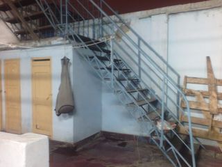 Foto 5 de Venta de Local Comercial de 4 Pisos Azotea cerca a la Plaza de Armas de Trujillo