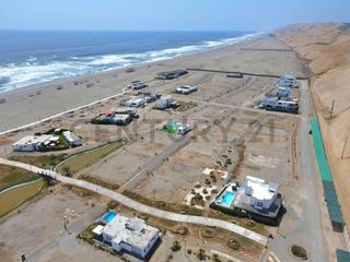 Terreno de 220 m2  exclusivo condominio  playa Toparà - Chincha km 173.