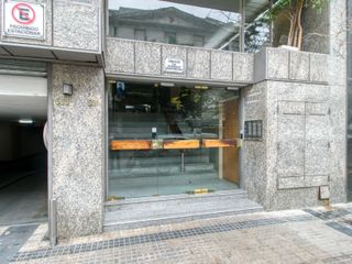 Oficina en venta, La Plata. Centro comercial