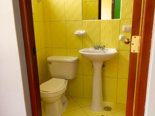 Foto 6 de En Venta Hostal Cerca A La Av Convenciones En Jose Luis Bustamant