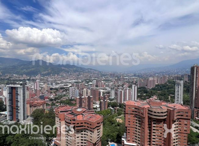 Apartamento en arriendo en Las Lomitas