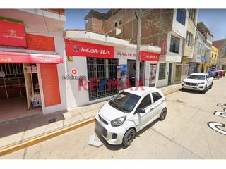 Foto 2 de ✨ Oportunidad Única para Inversionistas en Sullana ✨
VENDO LOCAL COMERCIAL EN FUNCIONAMIENTO CLIENTELA FIDELIZADA 40 AÑOS
📍 Ubicación Privilegiada: