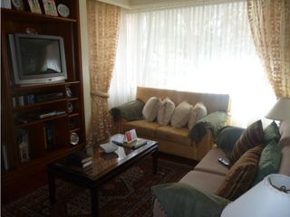 Apartamento en alquiler ubicado en Bosque Medina