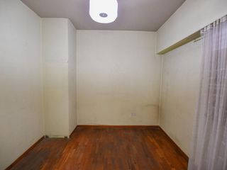 Departamento en venta - 3 dormitorios 2 baños - 162mts2 - Los Hornos [FINANCIADO}