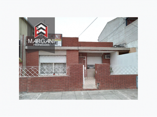 Foto 1 de Excelente Departamento 3 AMB al Frente