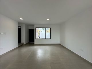 Foto 10 de MODERNA CASA NUEVA CON 3 DORMITORIOS EN MANTA AZUL, SUR DE MANTA