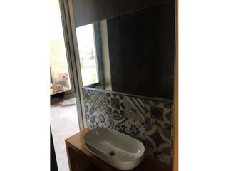 Foto 6 de Casa desarrollada en dos plantas con piscina barrio privado Rumencó