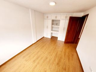 Foto 14 de Vendo casa rentera en Monteserrin, Norte de Quito