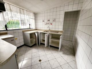 Foto 19 de Vendo casa rentera en Monteserrin, Norte de Quito