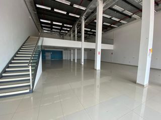 Foto 2 de Local Comercial en Alquiler en la Aurora