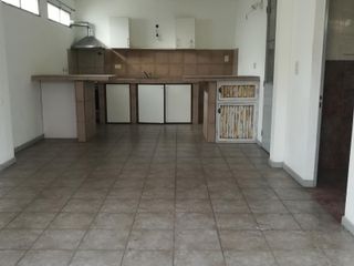 Foto 15 de DEPTO 2 AMB CON COCHERA EN TIGRE .COMPLEJO CON PISCINA .MAIPU 313