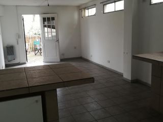 Foto 25 de DEPTO 2 AMB CON COCHERA EN TIGRE .COMPLEJO CON PISCINA .MAIPU 313