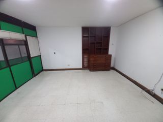 Foto 13 de oficina en venta en edificio multifamiliares el eden. Cod V13567