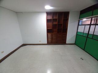 Foto 12 de oficina en venta en edificio multifamiliares el eden. Cod V13567