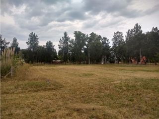 Foto 4 de 2 lotes en venta en Barrio de Chacras Estancia Malvinas II en Brandsen