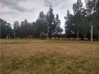 Foto 5 de 2 lotes en venta en Barrio de Chacras Estancia Malvinas II en Brandsen