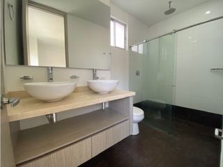 Foto 19 de Apartamento  en exclusiva zona del Oeste de Cali