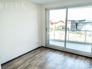 Venta departamento 2 ambientes con balcón y amenities en Nuevo Quilmes (30804)