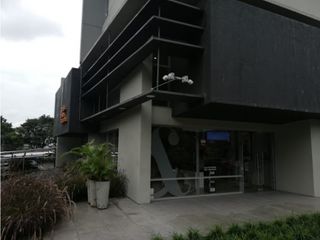 Foto 4 de VENDE / ALQUILA LOCAL SANTA MONICA CALI