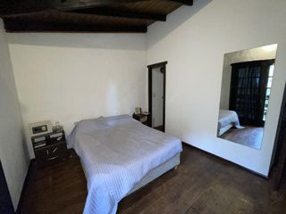 VENTA casa con pileta en el Bosque Peralta Ramos