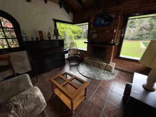 VENTA casa con pileta en el Bosque Peralta Ramos
