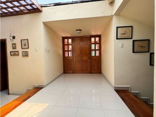 Se vende linda casa en Ciudad Jardín