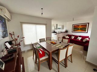 Foto 1 de Casa en venta Bo.Santa Ana I