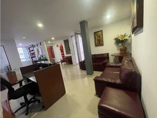 SE VENDE APARTA OFICINA  EN MEDELLIN X LA 70 IDEAL PARA AIRBNB