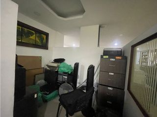 SE VENDE APARTA OFICINA  EN MEDELLIN X LA 70 IDEAL PARA AIRBNB