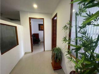 SE VENDE APARTA OFICINA  EN MEDELLIN X LA 70 IDEAL PARA AIRBNB