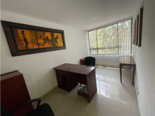 SE VENDE APARTA OFICINA  EN MEDELLIN X LA 70 IDEAL PARA AIRBNB