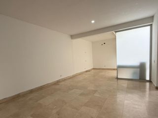 Foto 3 de casa en arriendo/venta en la castellana. Cod A393