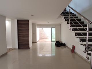 Foto 1 de casa condominio en venta en los alpes. Cod V102064