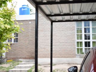 Foto 4 de EXCELENTE CASA VILLA RIVERA INDARTE 2 DORMITORIOS