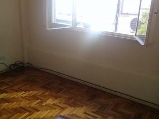 Foto 7 de ALQUILO HERMOSO 2 AMBIENTES EN ZUVIRIA AL 100 (CABALLITO)