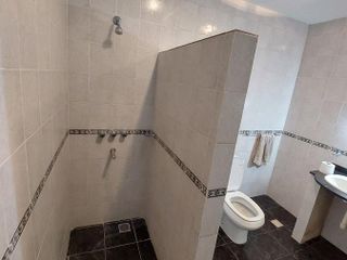 PH en venta - 2 dormitorios 1 baño - 126mts2 - Los Hornos