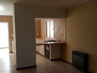 Foto 12 de Chalet 3 ambientes reciclado en venta