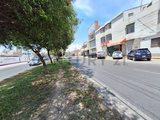 Terreno comercial en venta en Avenida Jorge Basadre, Tacna