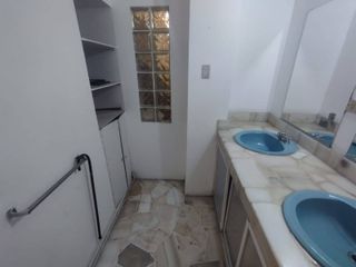 Foto 14 de VENTA DEPARTAMENTO EN LOMAS DE URDESA ZONA PRIVADA