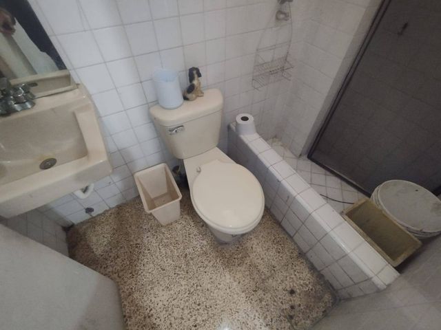 VENTA DEPARTAMENTO EN LOMAS DE URDESA ZONA PRIVADA